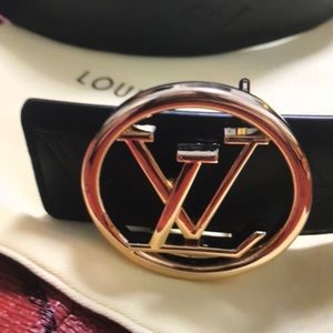 Louis Vuitton belt black